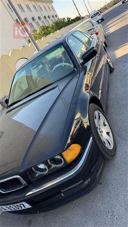 بي ام دبليو الفئة 7